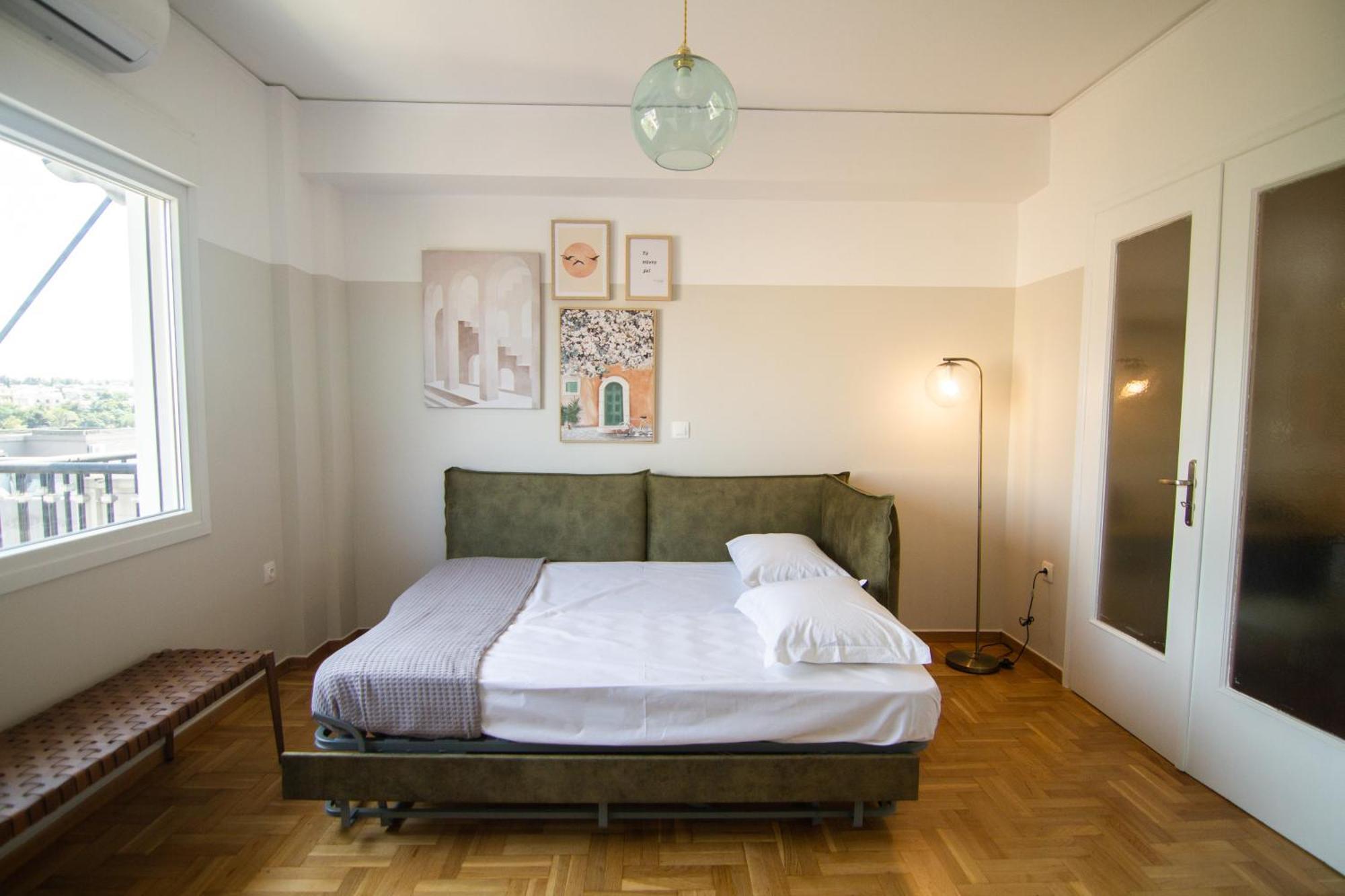 Apartament Stunning Acropolis View - 500M Metro - At Historical Center Ateny Zewnętrze zdjęcie