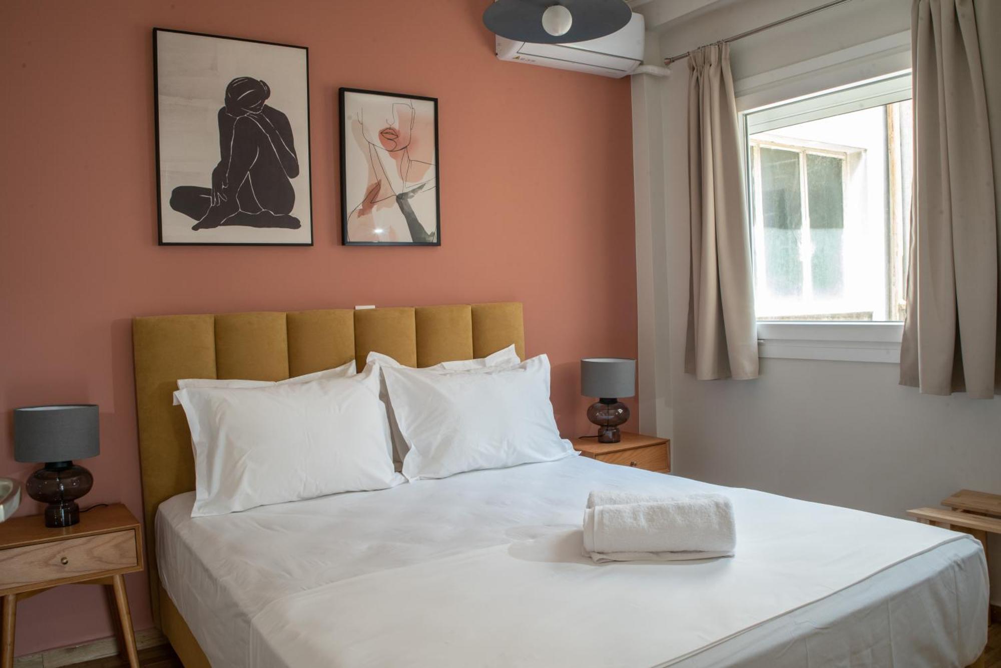 Apartament Stunning Acropolis View - 500M Metro - At Historical Center Ateny Zewnętrze zdjęcie