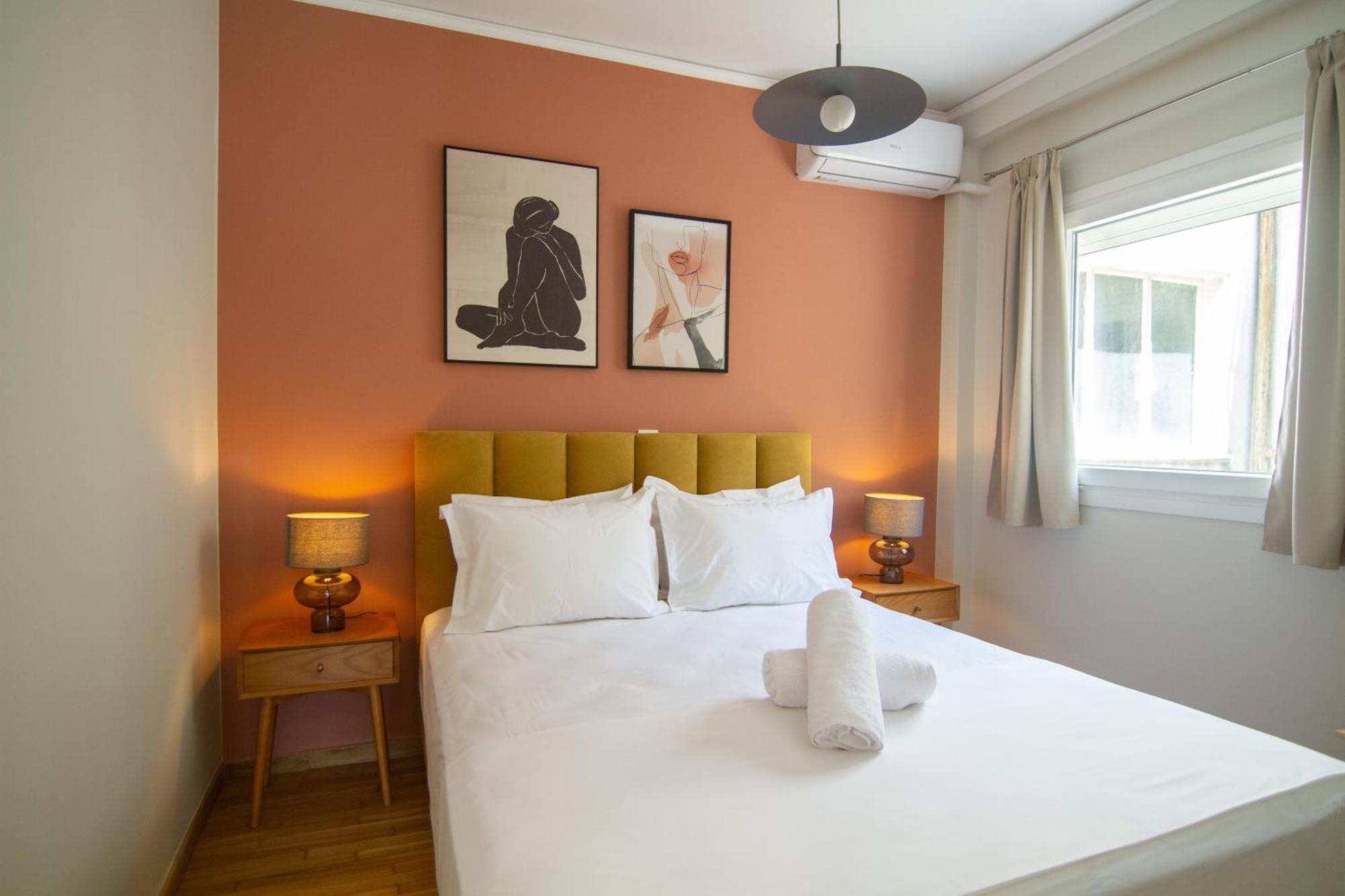 Apartament Stunning Acropolis View - 500M Metro - At Historical Center Ateny Zewnętrze zdjęcie